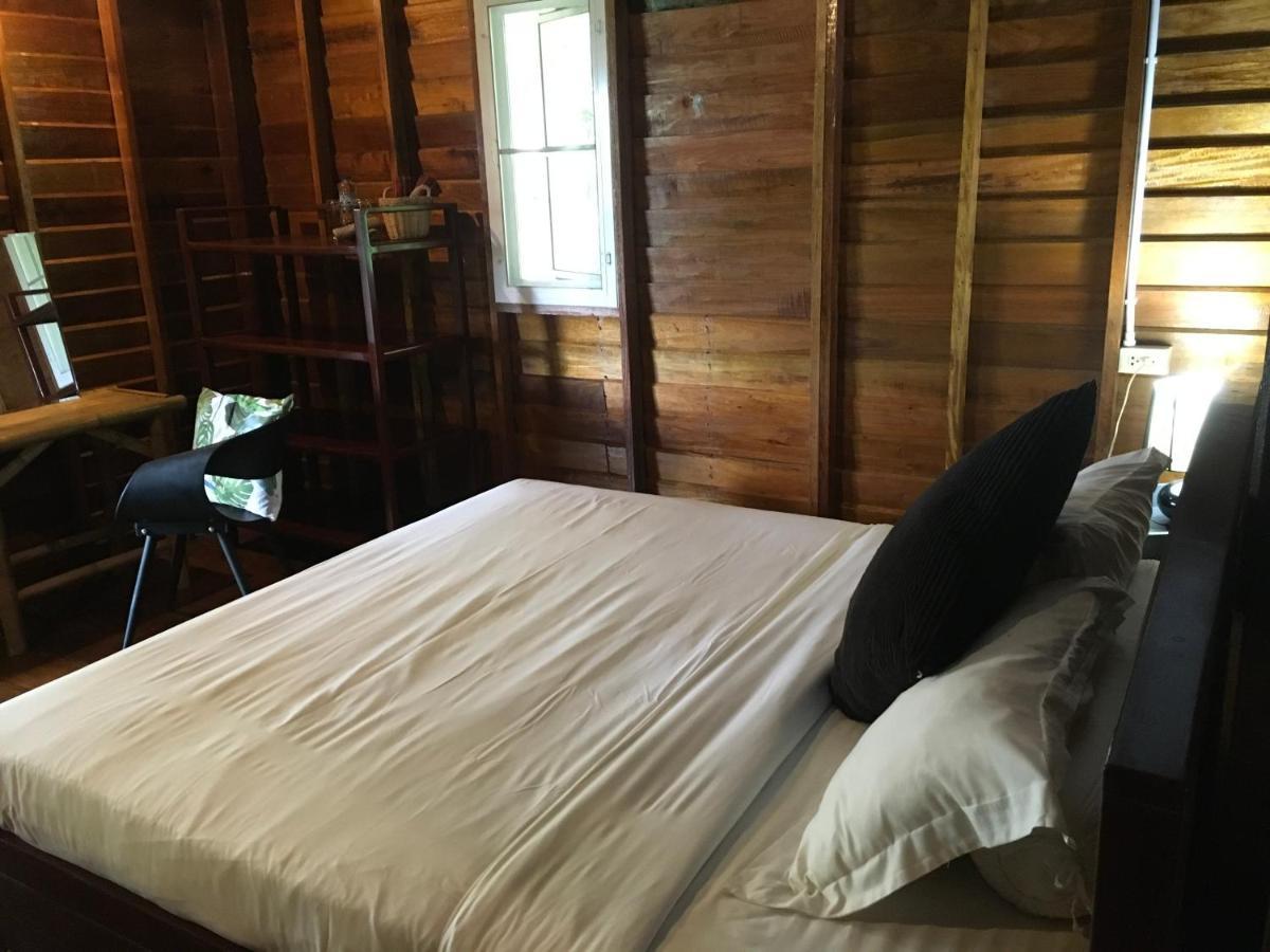 Oon Lee Bungalows Koh Jum Bagian luar foto
