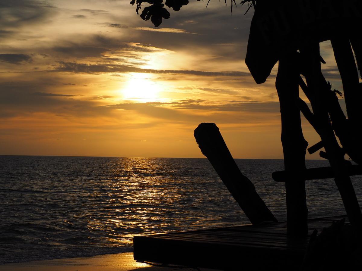 Oon Lee Bungalows Koh Jum Bagian luar foto